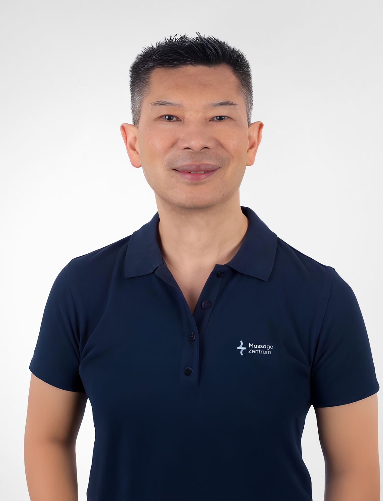 Eric Tung Masseur Glattpark